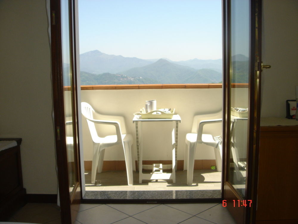 Locanda Primo Sole Leivi Kültér fotó